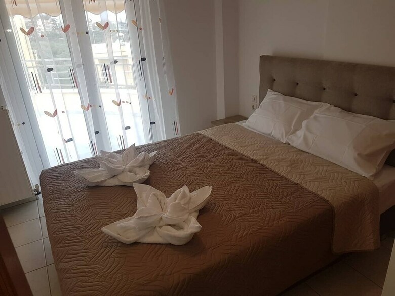 Ria's Sea View Apartment