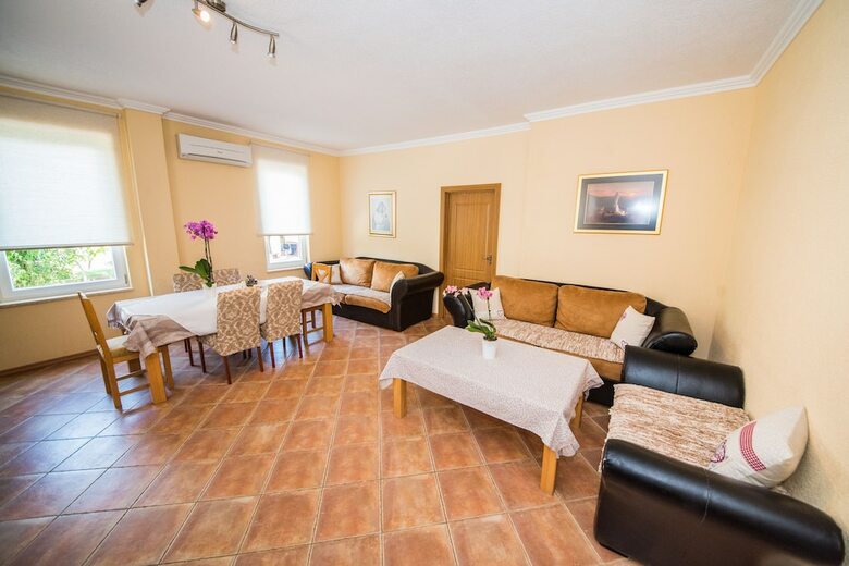 Soljic Apartments