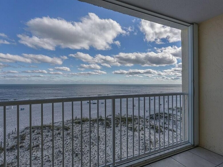 Castaways By Meyer Vacation Rentals