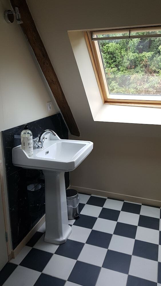 Apartamento Suites Avec Spa Priv� Manoir de Barbotin