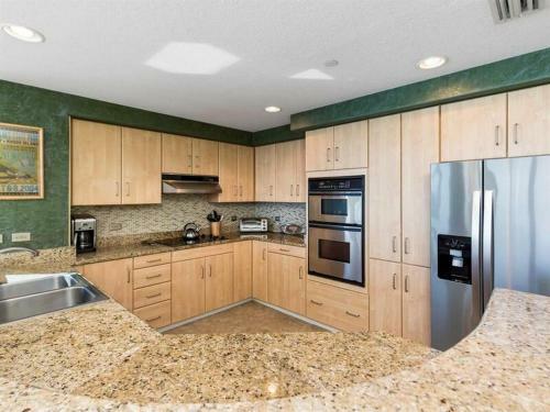 Island Tower By Meyer Vacation Rentals