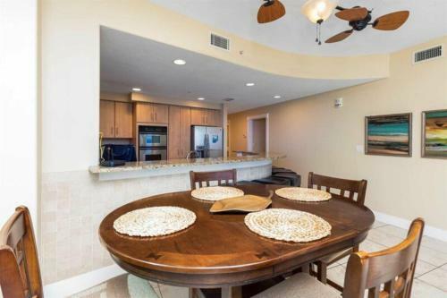 Island Tower By Meyer Vacation Rentals