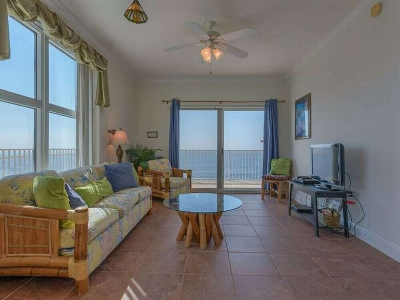 Crystal Shores By Meyer Vacation Rentals