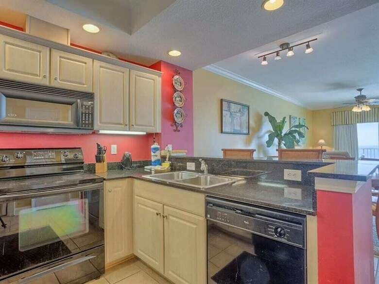 Crystal Shores By Meyer Vacation Rentals