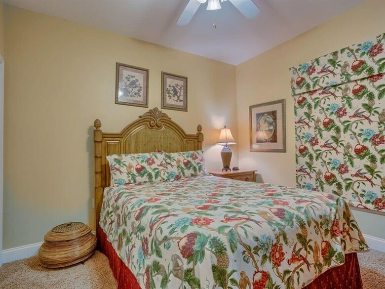 Crystal Shores By Meyer Vacation Rentals