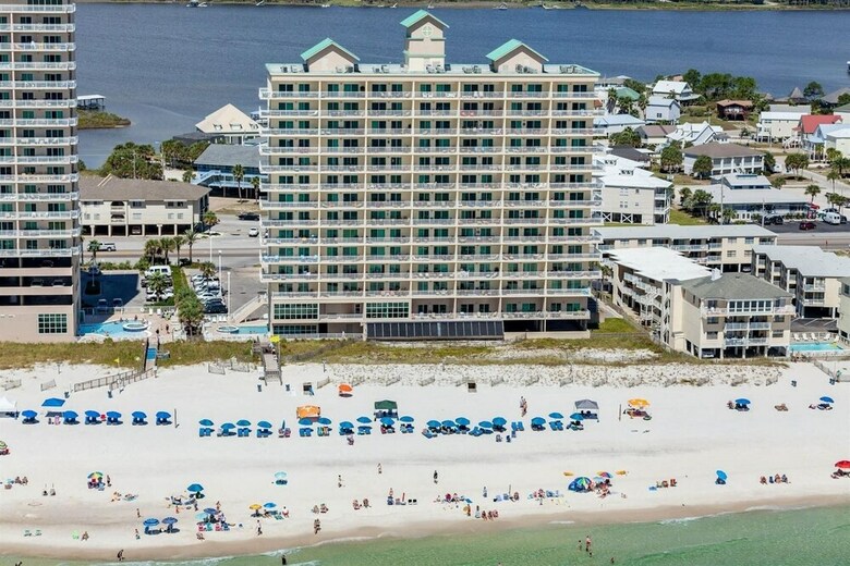 Crystal Shores By Meyer Vacation Rentals