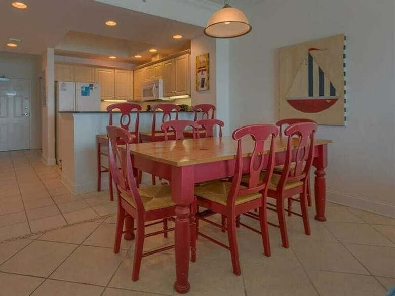 Crystal Shores By Meyer Vacation Rentals