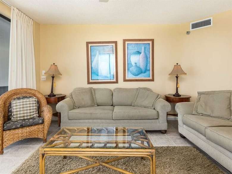 Pelican Pointe By Meyer Vacation Rentals