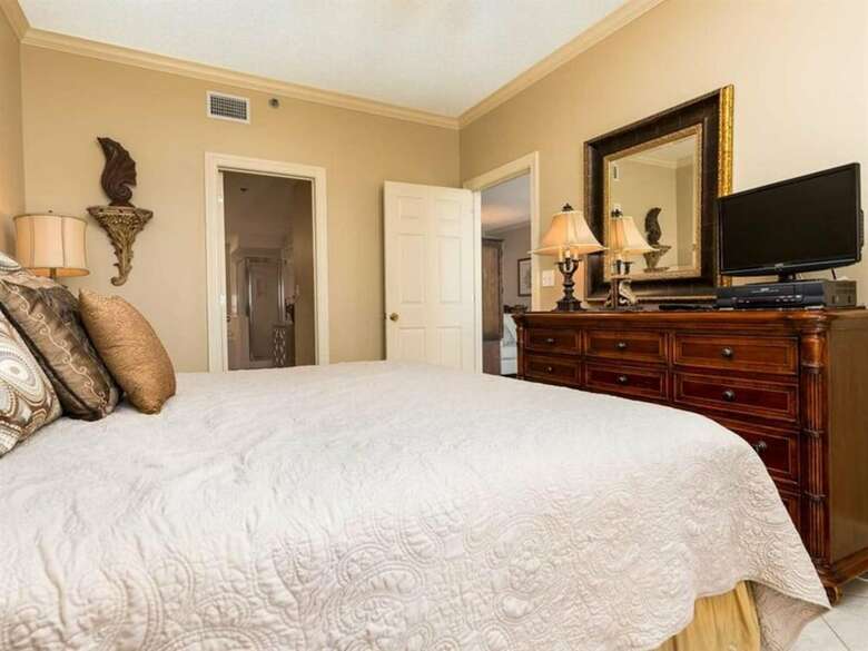 The Enclave By Meyer Vacation Rentals
