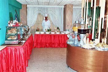Happy City Hotel