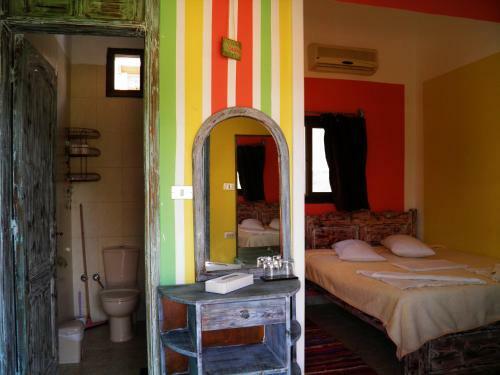 Albergue Mirage Village