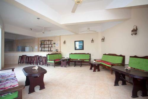 Albergue Alaska Camp & Hotel