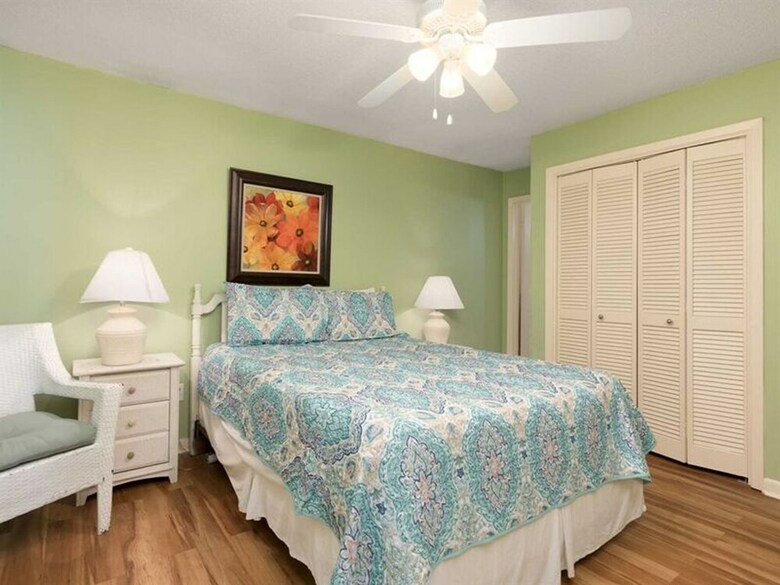 Phoenix I By Meyer Vacation Rentals