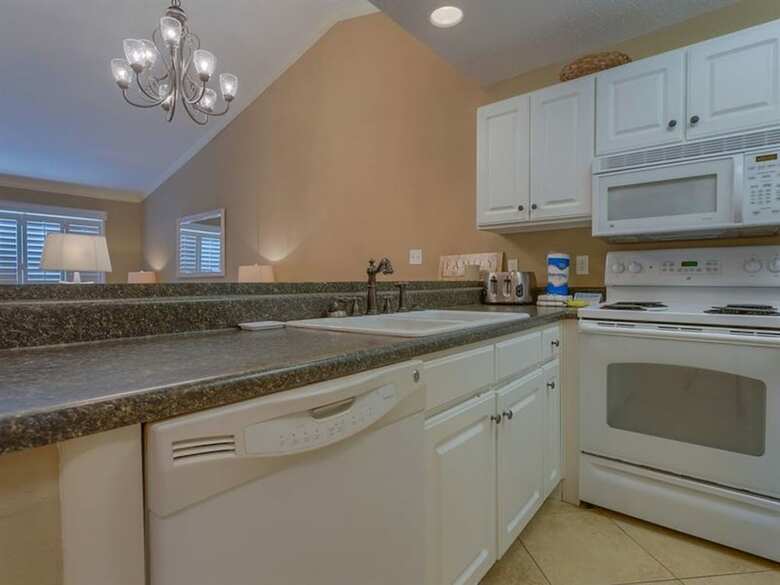 Romar Beach By Meyer Vacation Rentals