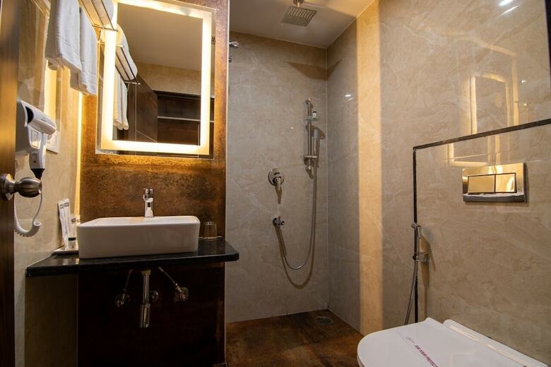 Krishnam A Business Hotel