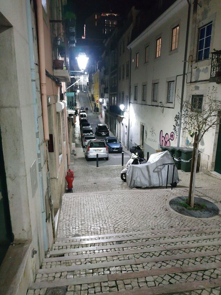 Apartamentos Casa Da Travessa Sol E Terra�o Na Bica