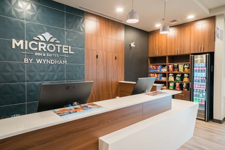 Hotel Park Inn By Radisson, Kelowna