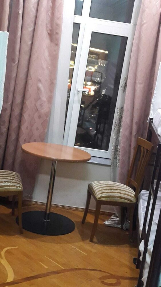 Hostal Nizami View Hostel And Guesthouse