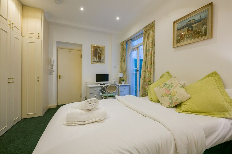 Hyde Park Serviced Apartments