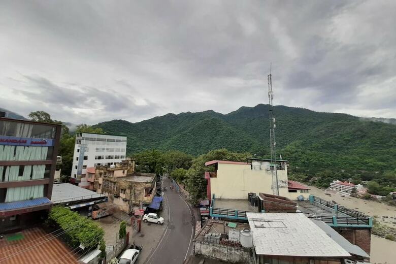 Hotel Aaravam Ganga