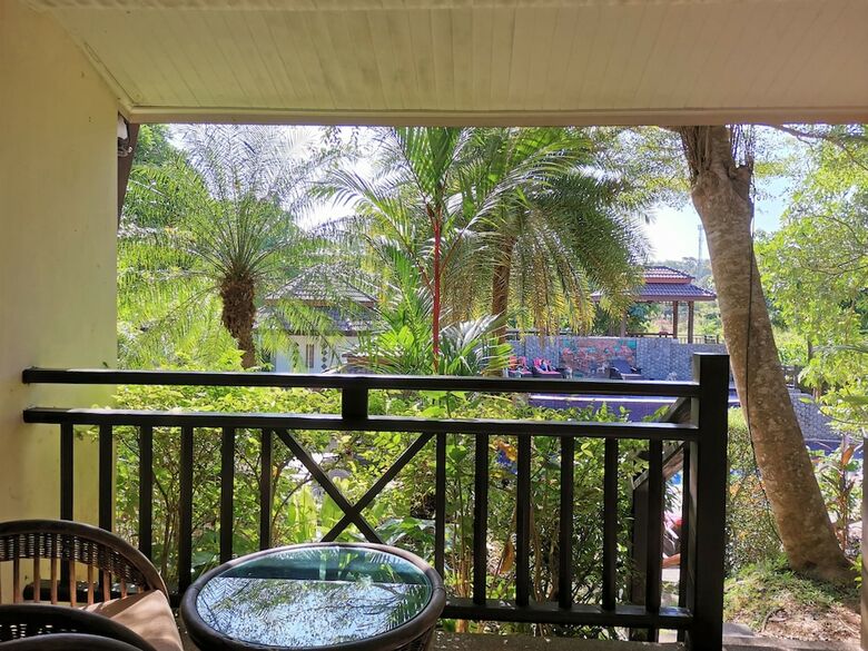 Hotel Thai Modern Resort & Spa