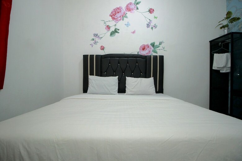 Hostal Spot On 2362 Wisma Ria