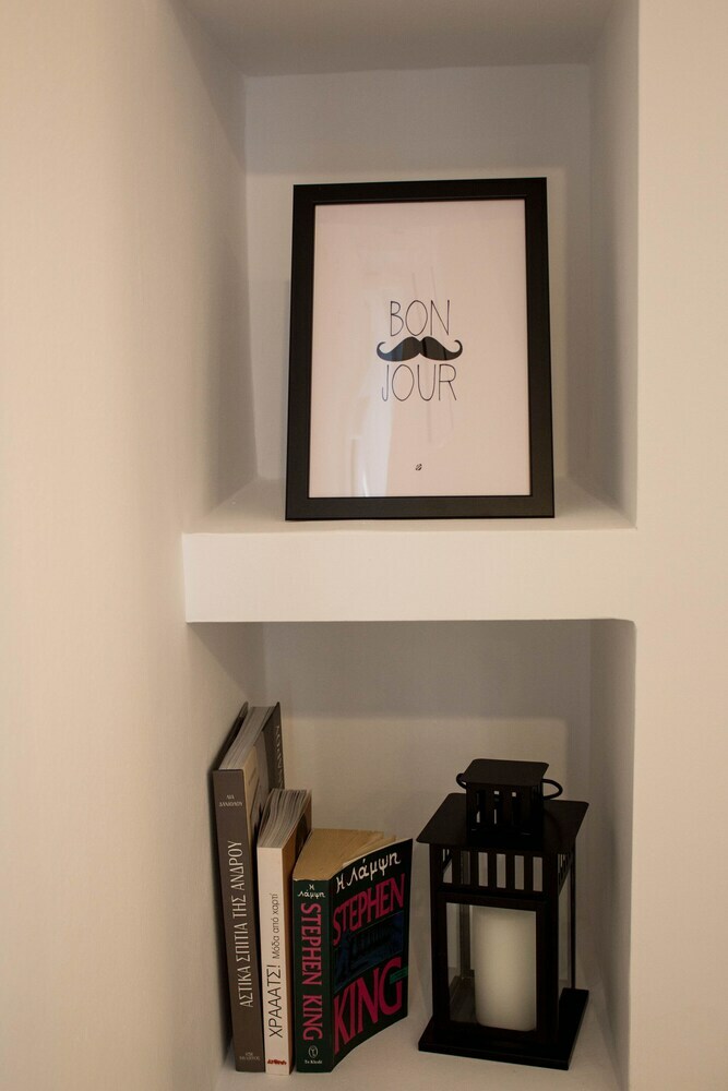 Super Stylish Apartments In Syntagma Square