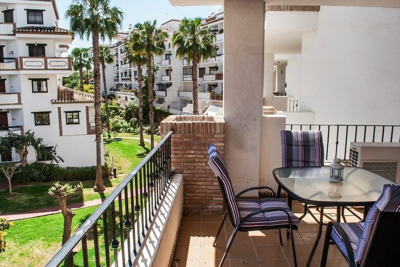 2br Apartment In Calahonda Near The Beach Ref 91