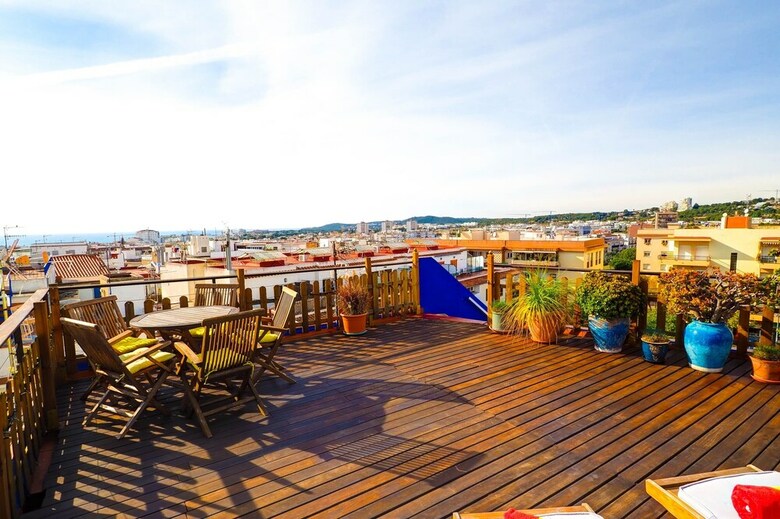 Apartamentos Rosales Penthouse With 2 Terraces
