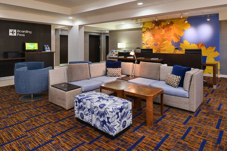 Hotel Courtyard By Marriott Milwaukee Brown Deer