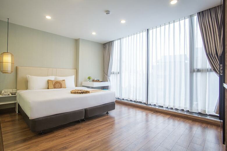 Bridgelakeside Hotel Hanoi