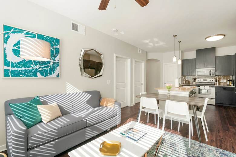 Kasa Dallas Downtown Apartments