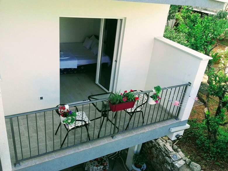 Apartamentos Guest House Djonovic