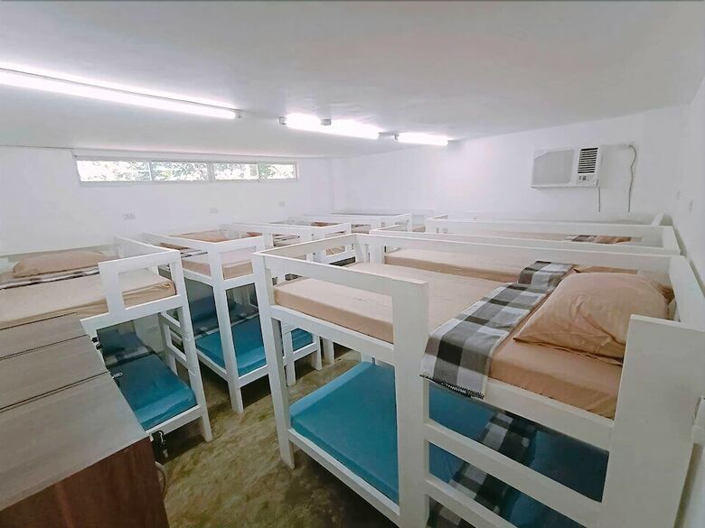 Hotel Tropical Vibes Inn Siargao