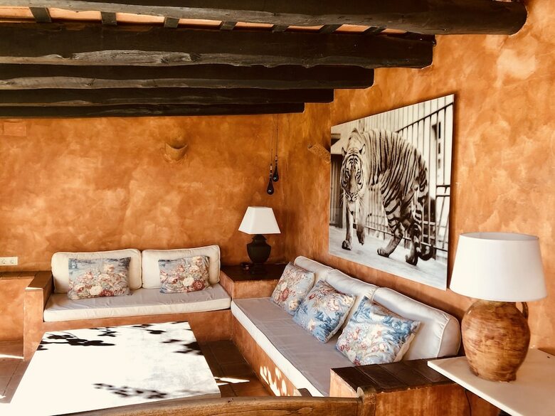 Casa Historica Al Lado Del Mar