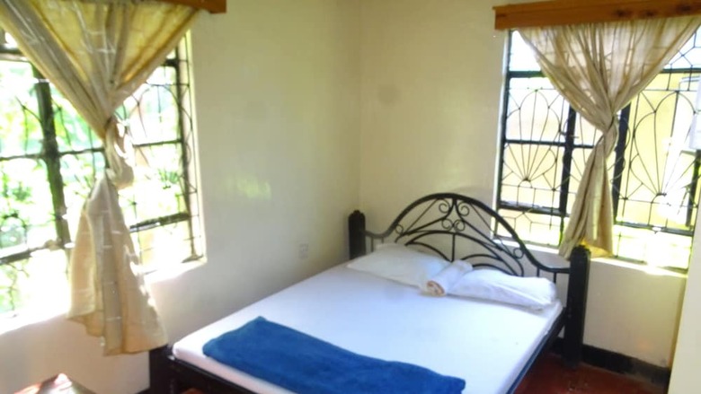 Bed & Breakfast Fahari Africa