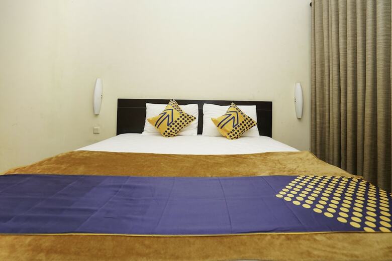 Hotel Spot On 2483 Salju Korea Residence