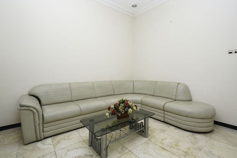Hotel Spot On 2483 Salju Korea Residence