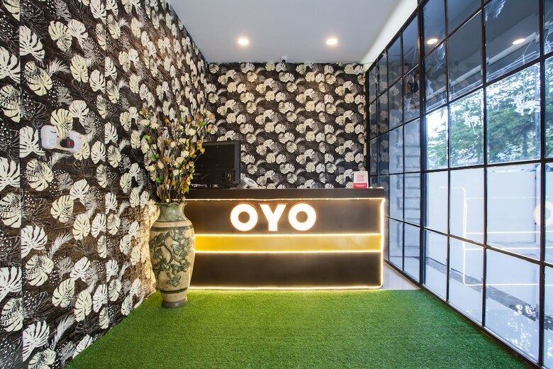 Oyo 2361 Hotel Winston