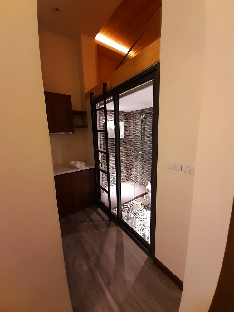 Hotel Redpine Condotel