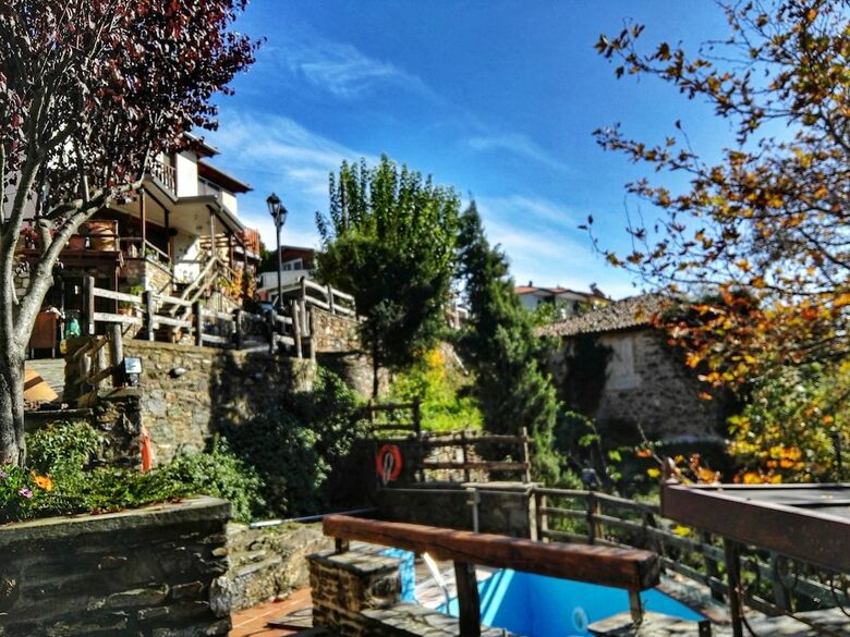 Hotel Viraggas