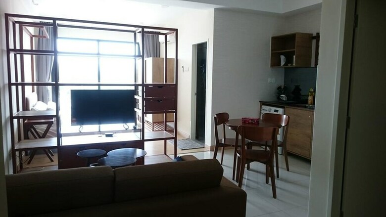 Hotel E-serenity Timurbay Suites & Residence
