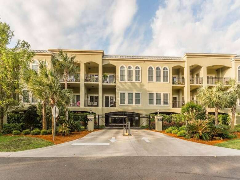 Salt Air Villas By Hodnett Cooper