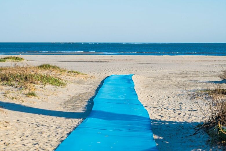 Ocean Walk By Hodnett Cooper