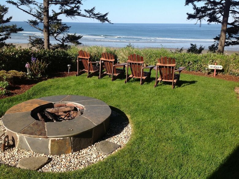 Tyee Lodge Oceanfront B&B