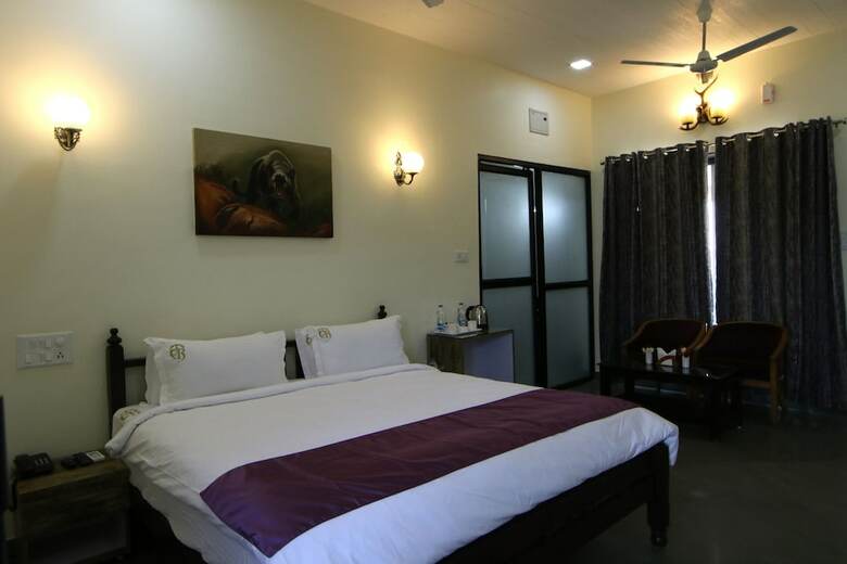 Hotel Chimur Tiger Resort At Tadoba