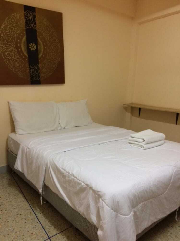 Hotel Maharani Guesthouse