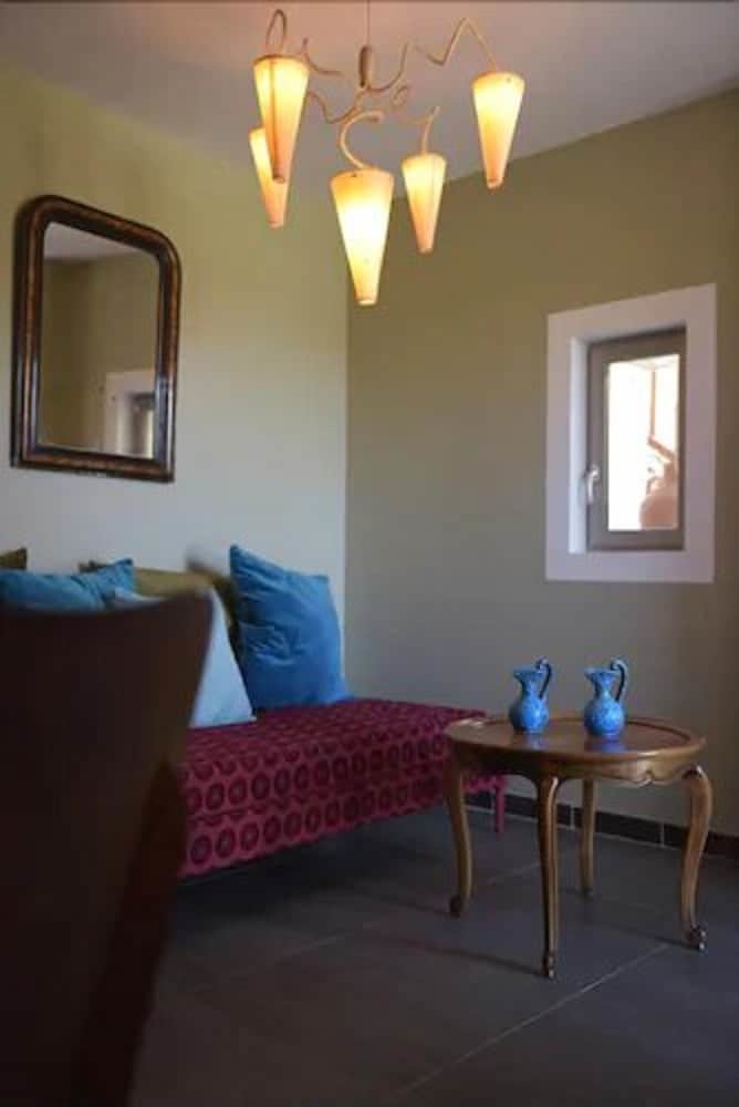Bed & Breakfast Les Chambres D'agmara