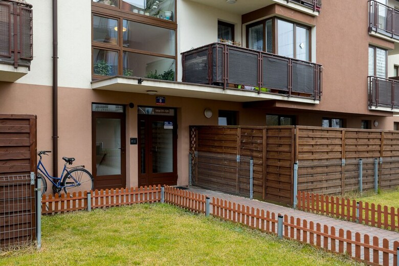 Kamyk Weso?a Apartment With Terrace