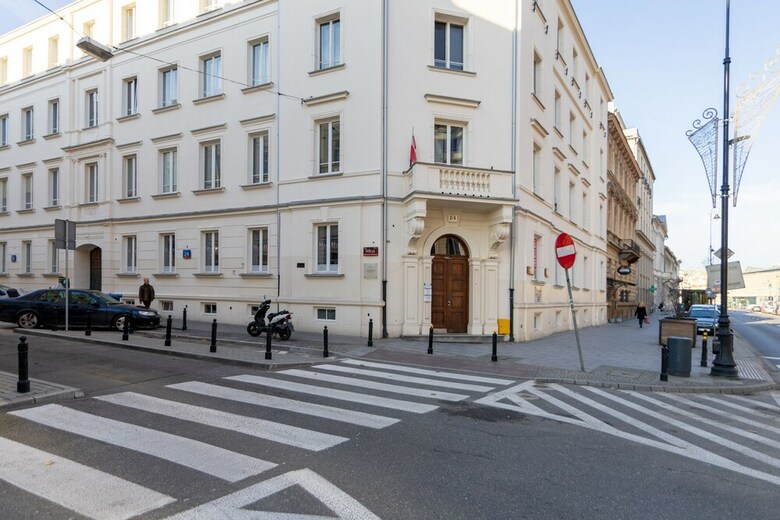 Wilcza ?r�dmie?cie Cozy Apartment